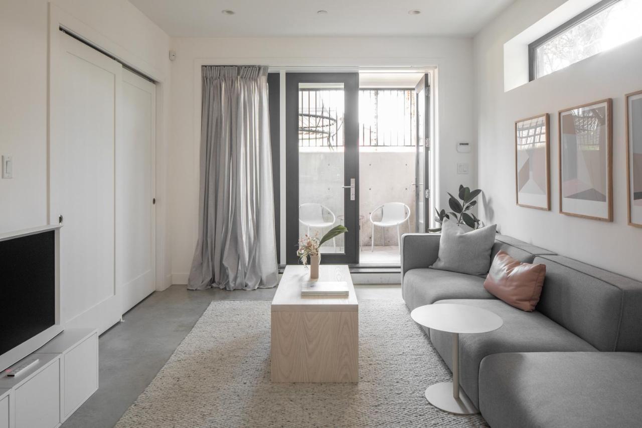 Welcome To Kinn Apartment - Lovely One Bedroom Vancouver Exteriér fotografie