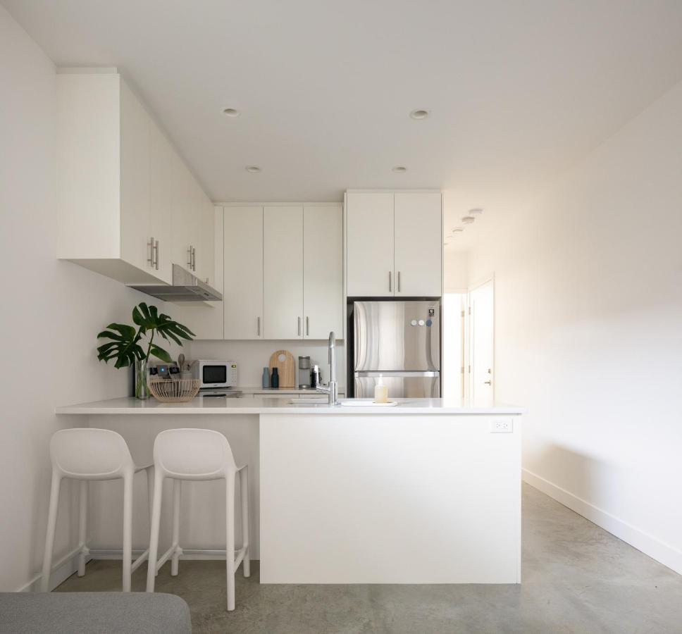 Welcome To Kinn Apartment - Lovely One Bedroom Vancouver Exteriér fotografie